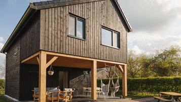 House | Outdoor dining