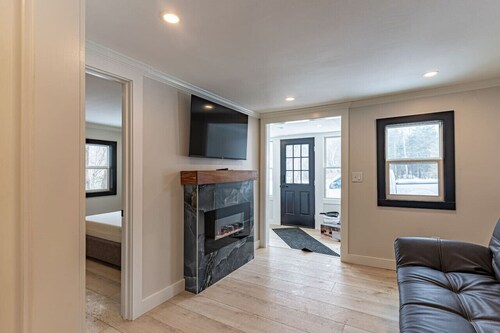 Cozy Cabin in a Rural Setting #16 near Temple,NH