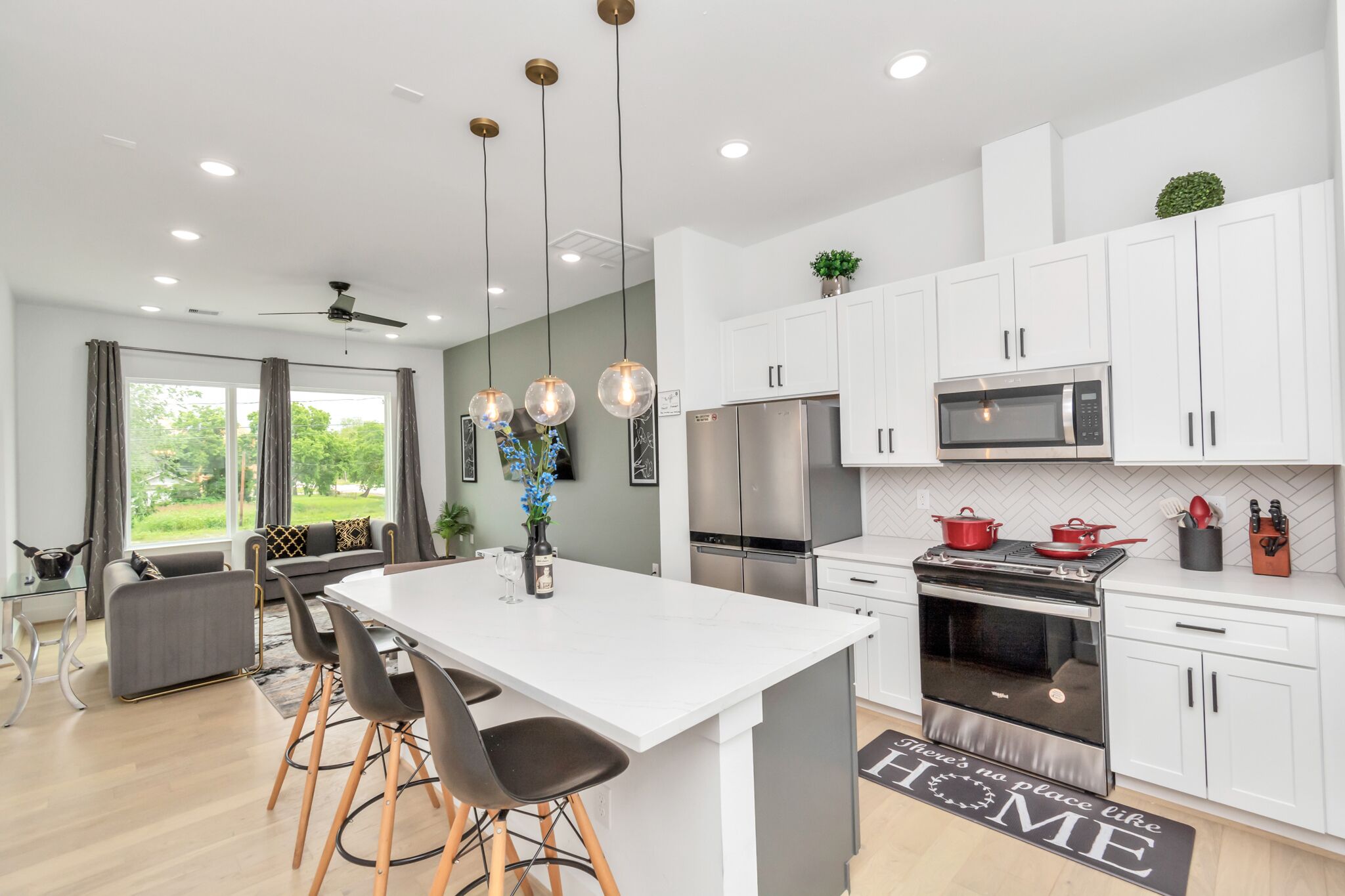 Lux King Bed | Private Chef |3Bdroom Near Downtown