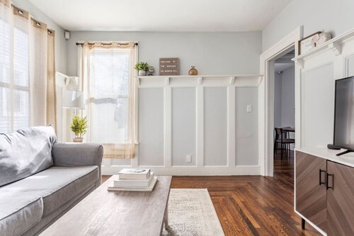 Cozy Science Park Hub Near Yale w/ Free Parking