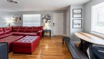 Smart TV, stereo