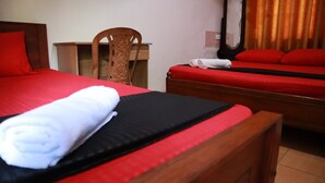 Standard Single Room - HIMANGA HOTEL  (Mahiyanganaya)