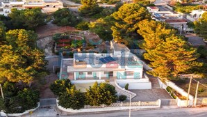 An aerial view of a residential area with a prominent building labeled "LOBBY ONLINE". - Vacation Home Lu Sule Torre Vado (torre vado)