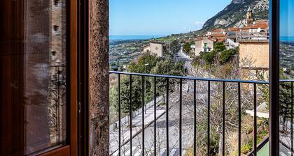 Dimora del Duca Luxury apartment- minutes from Paestum and wonderful beaches