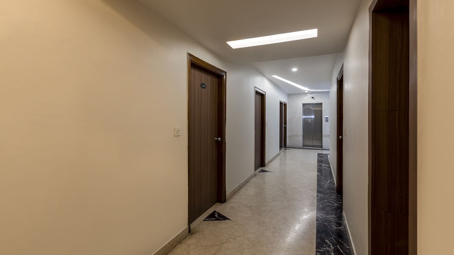 Itsy Hotels Hiland Suites