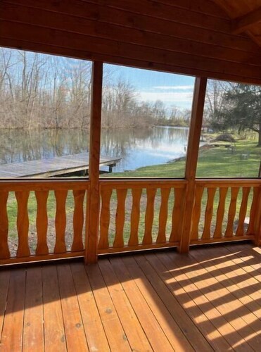 NEW! Rivers Edge Cabin