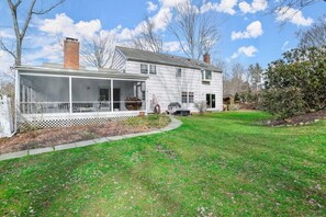 Exterior - Monthly Rental-4 Bedroom Colonial in Westport, CT (Westport)