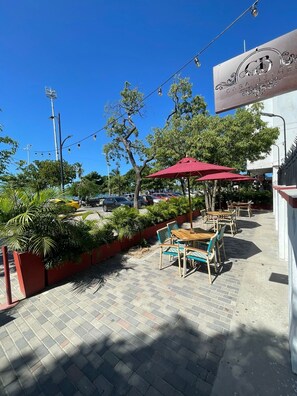 Petit déjeuner préparé à la commande compris tous les jours