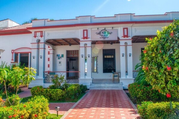 Façade de l’hébergement