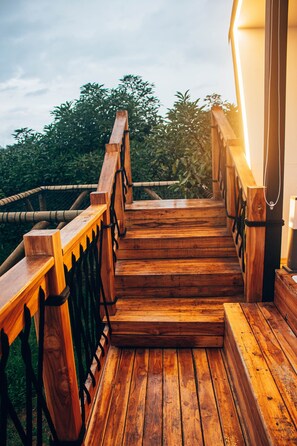 Ropa de cama de alta calidad, cubrecamas y colchones con efecto memoria