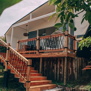 Premium Cabin | Premium bedding, down comforters, memory foam beds, minibar - Örök Landscape Hotel (Rionegro)