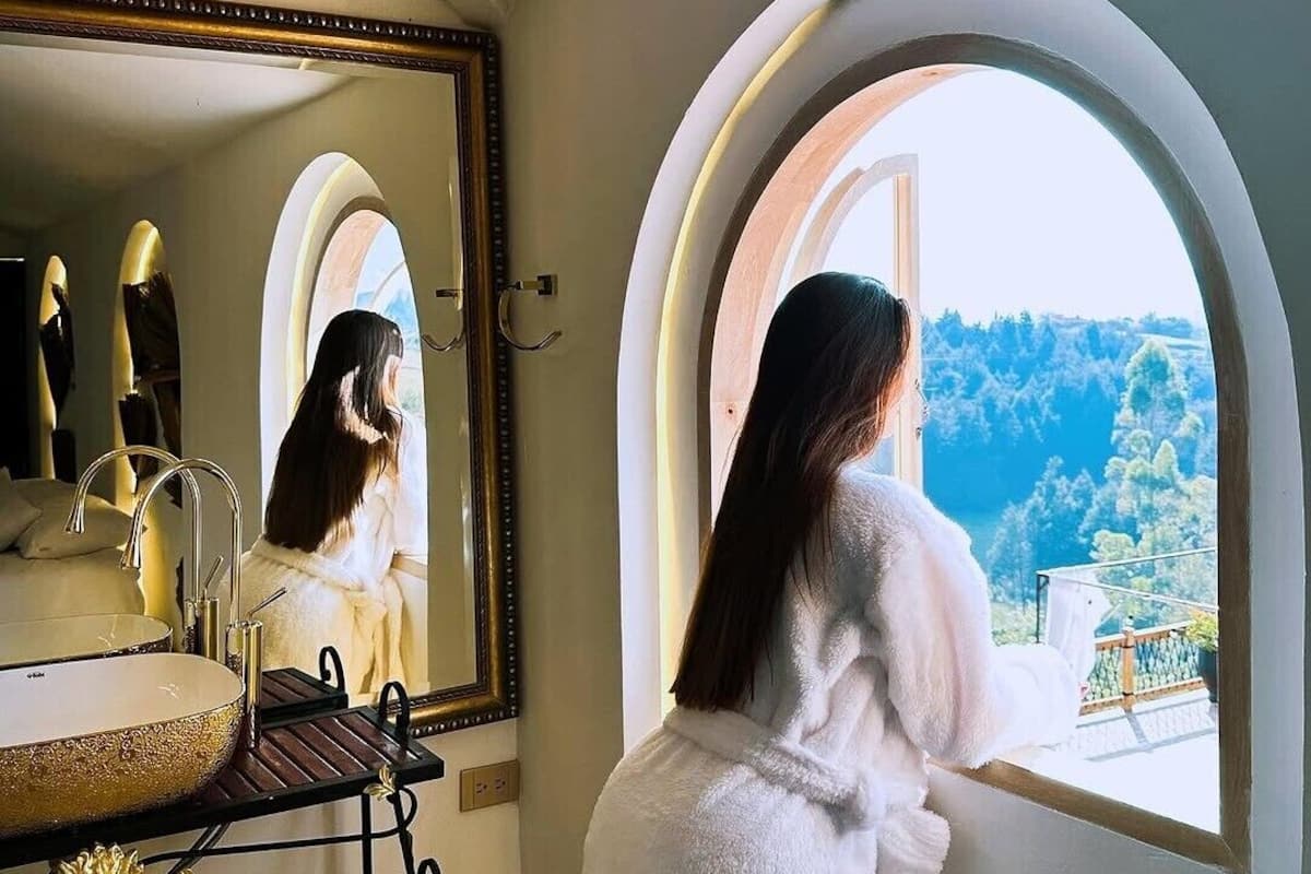 Deluxe Room | Mountain view