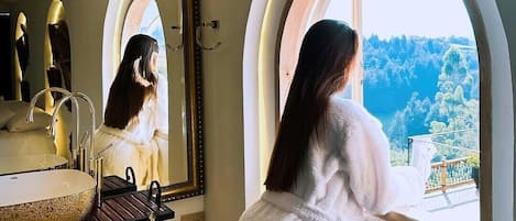 Deluxe Room | Mountain view