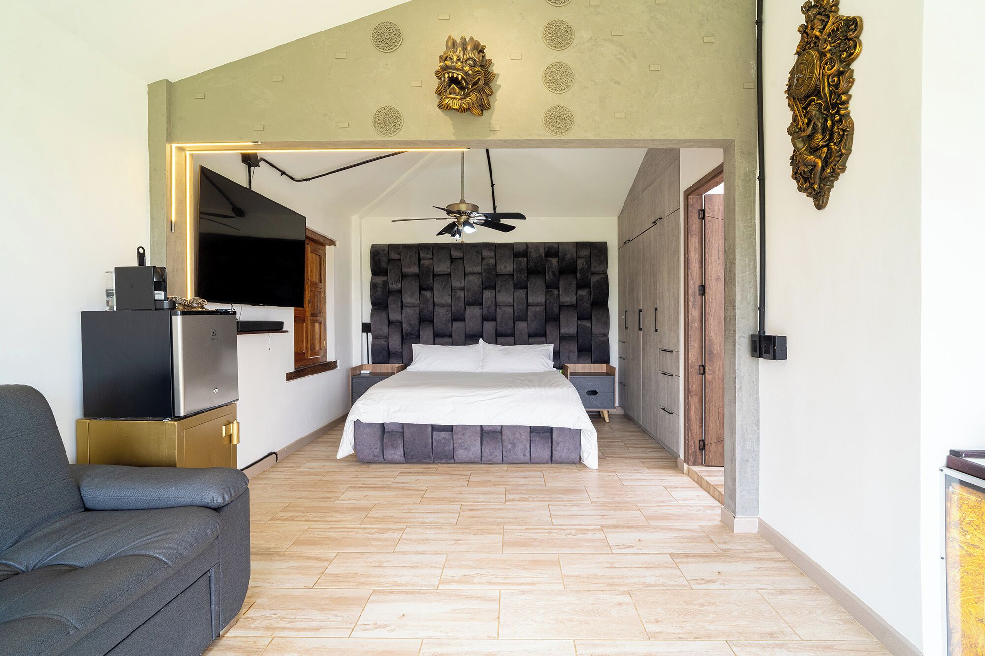 Habitación doble Elite | Ropa de cama de alta calidad, edredón y camas con efecto memoria 