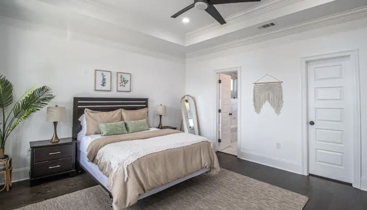 Vibrant Nola Modern Loft | 3bd/2ba