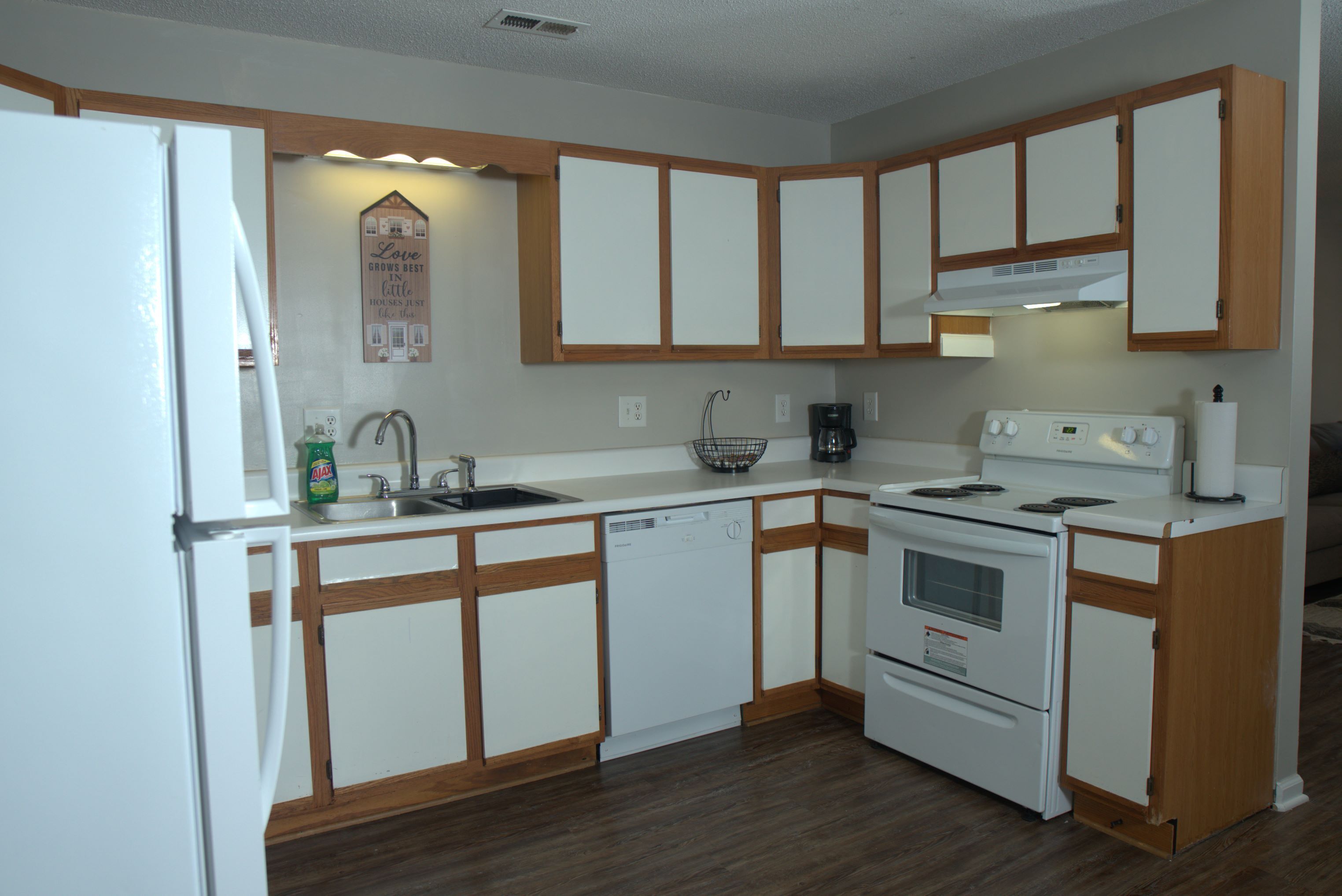 Spacious Home🏡55’Tv📺BuisnessProfessionalsWelcome🧑🏽‍⚕️