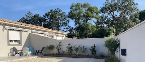 Enceinte de lâhĂ©bergement