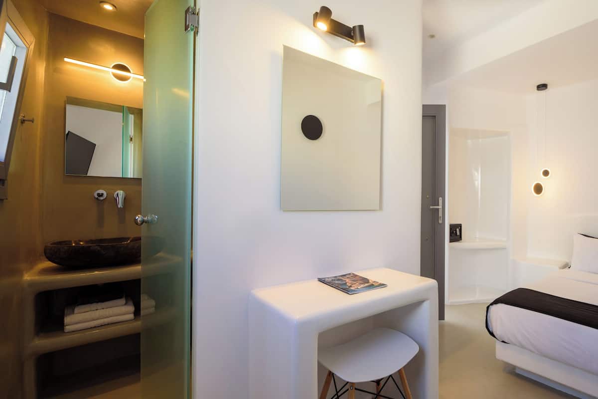 Superior Double or Twin Room | Egyptian cotton sheets, premium bedding, in-room safe, desk