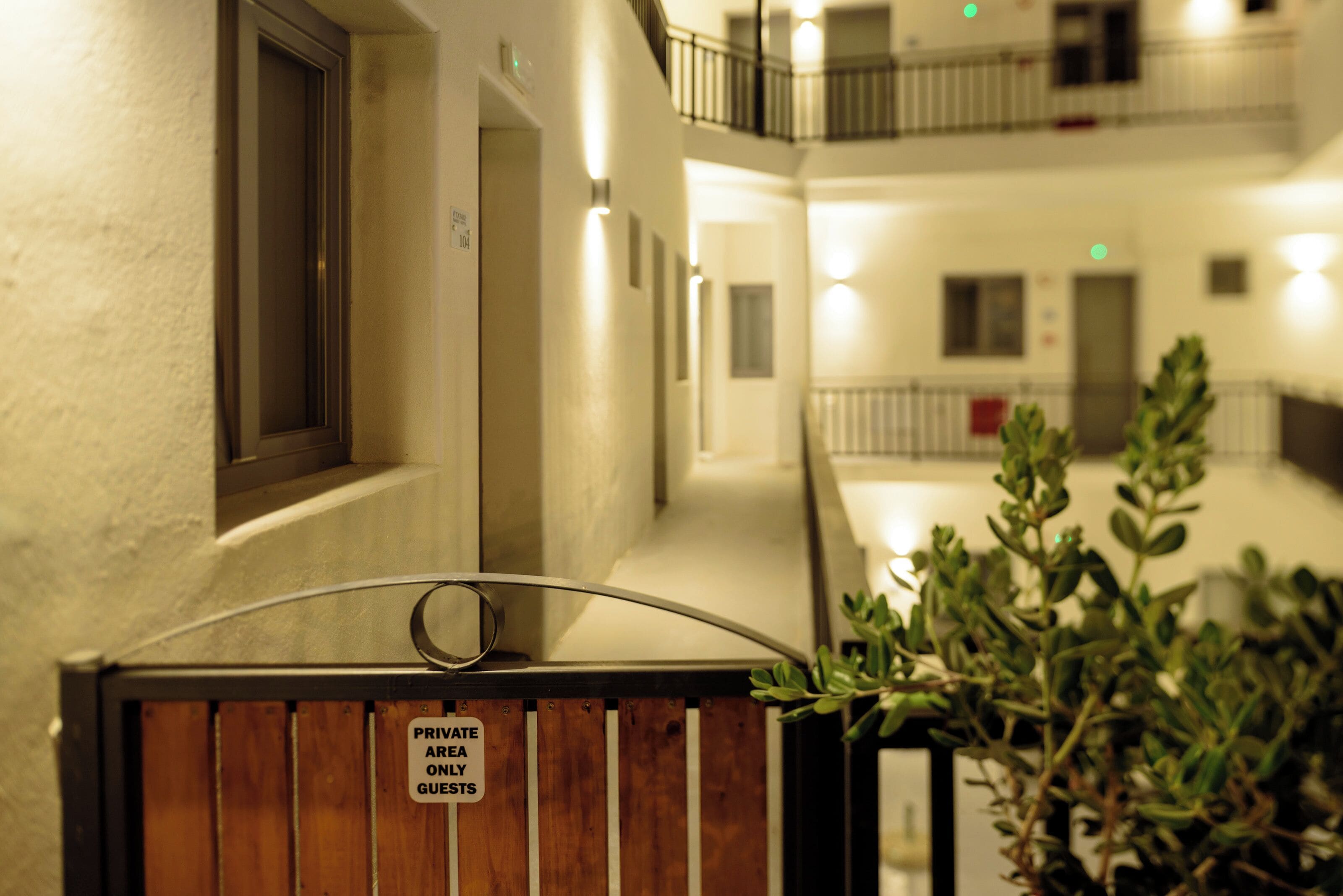 Photo - Tatakis Design Hotel, Fira
