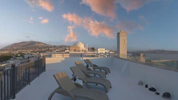 Quarto casal superior, sacada, vista para o mar | Terraço/pátio