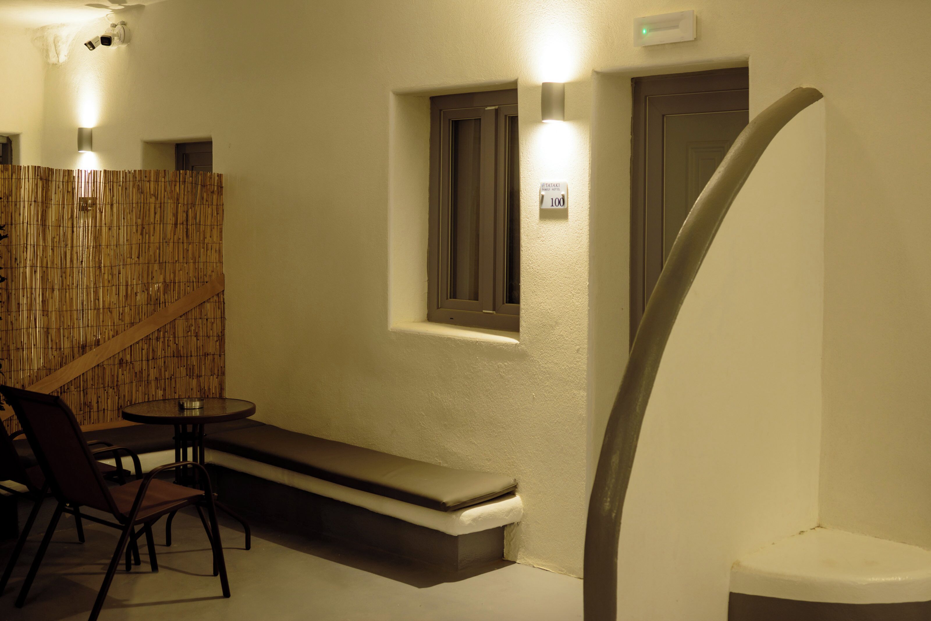 Photo - Tatakis Design Hotel, Fira
