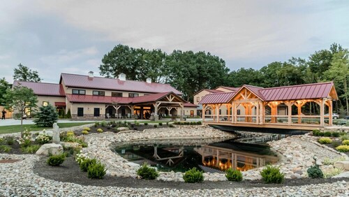 Tall Oaks Resort