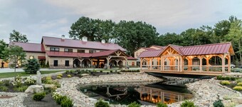 Tall Oaks Resort