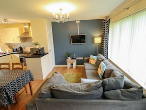 Cottage | Living area