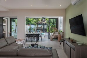 TV connectée, jeux vidéo