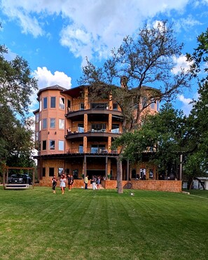 Exterior - Private four-storey lake front estate (Austin)