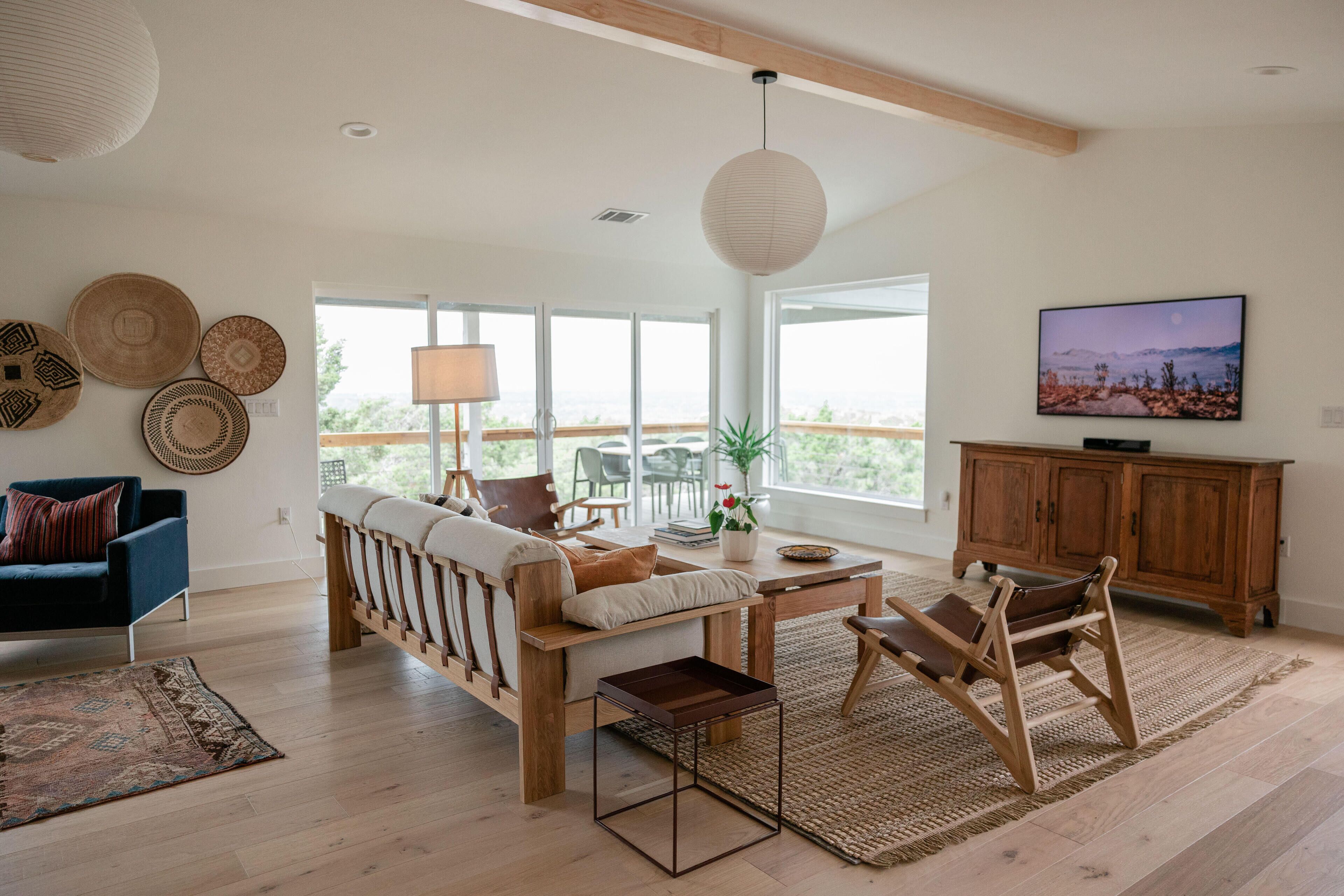 TREETOP COVE - Endless Views