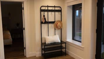 2 Schlafzimmer, Bügeleisen/Bügelbrett, kostenloses WLAN, Bettwäsche