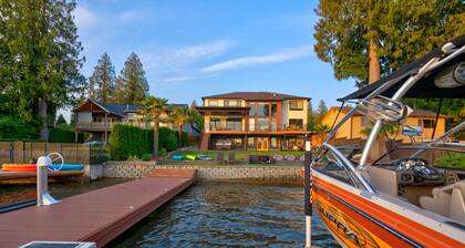 Waterfront Luxury: Private Deck Lake Tapps