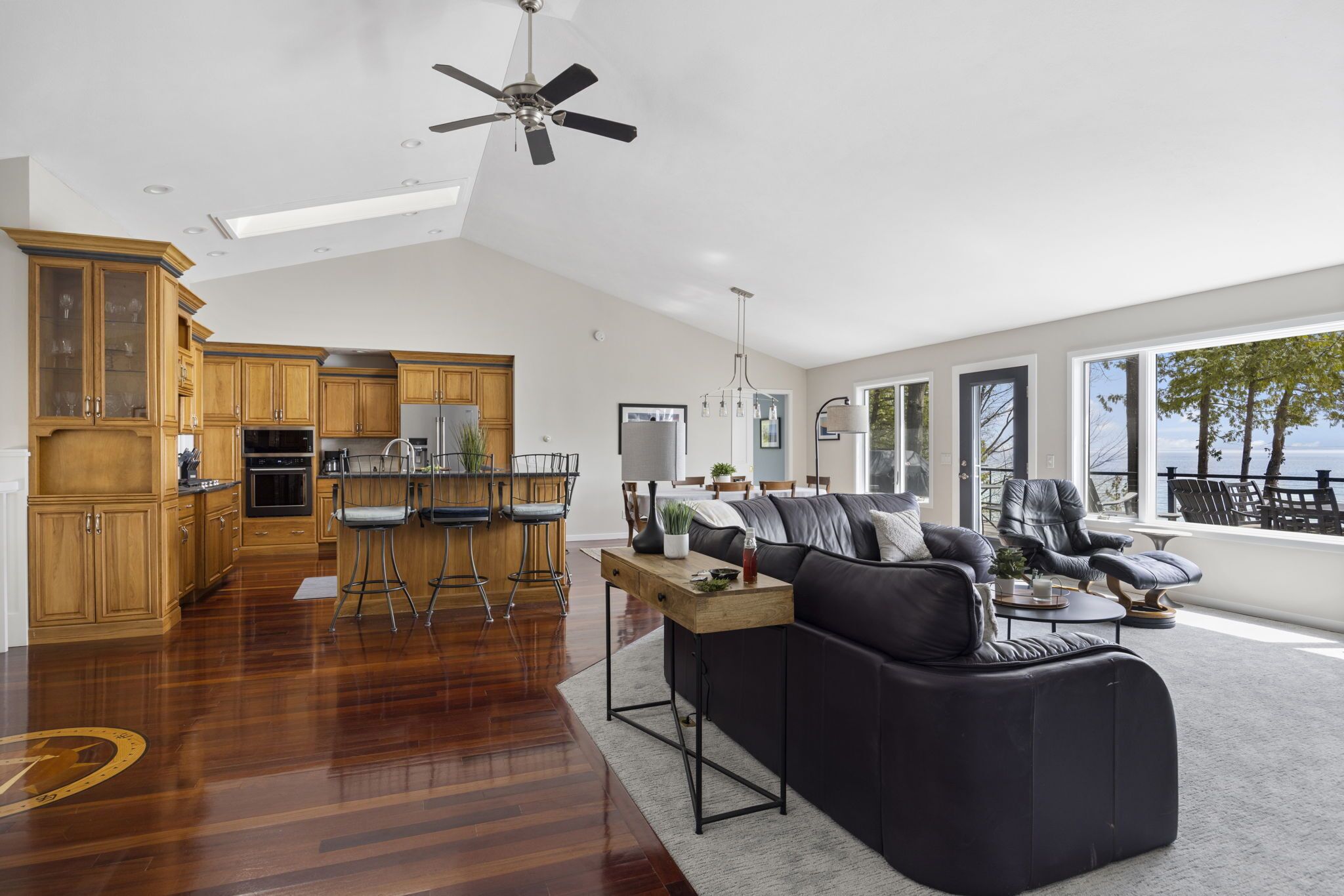 Your eye is caught, and your senses overwhelmed, when you enter The Step Lodge