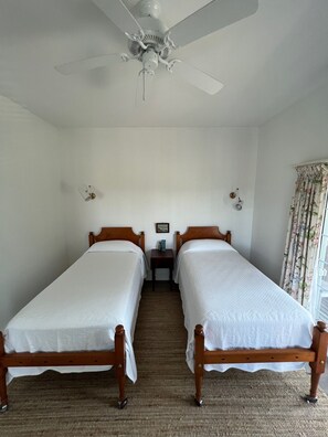 2 Schlafzimmer, Bügeleisen/Bügelbrett, kostenloses WLAN, Bettwäsche