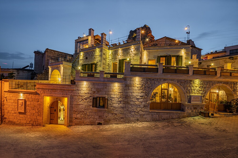 Janus Cappadocia Hotel