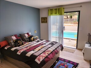 Private kitchen - Les garrigues Ensoleillées  (Treilles)