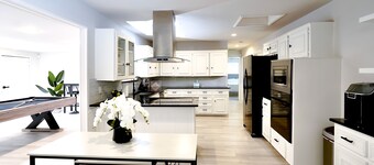 The Blissful Escape- Plano