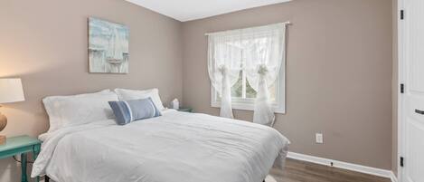 3 Schlafzimmer, Bügeleisen/Bügelbrett, WLAN, Bettwäsche