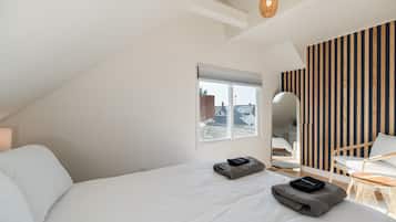 1 bedroom, desk, iron/ironing board, free WiFi