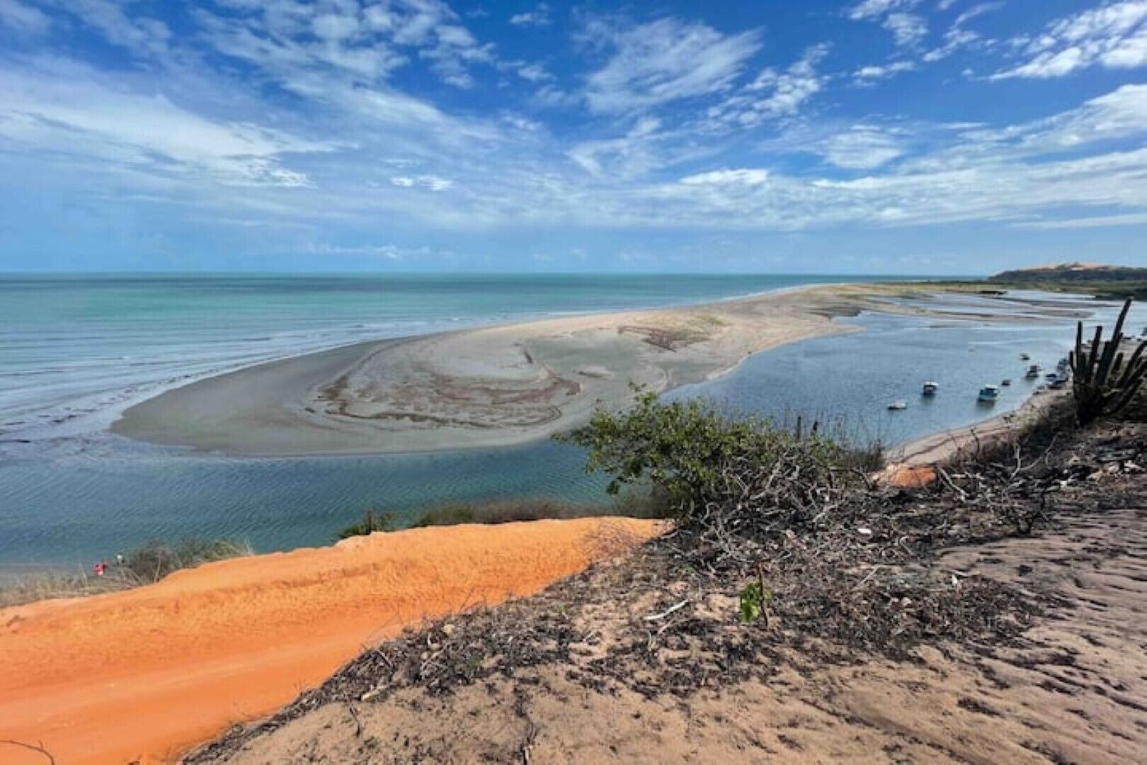 Beach nearby, sun loungers