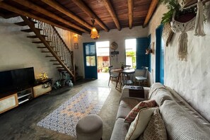 Smart TV, video games, books, computer monitors