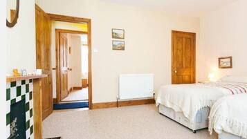 Cottage | 2 kamar tidur, setrika/meja setrika, Wi-Fi gratis, dan seprai linen