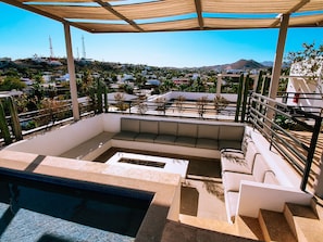 Property grounds - Cozy Art District DT studio w incredible rooftop pool (San José del Cabo)