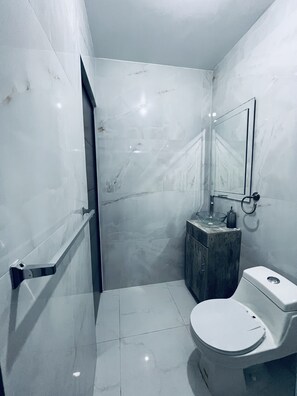 Hair dryer, towels, toilet paper - Departamento Ejecutivo Nuevo (Ciudad Obregón)