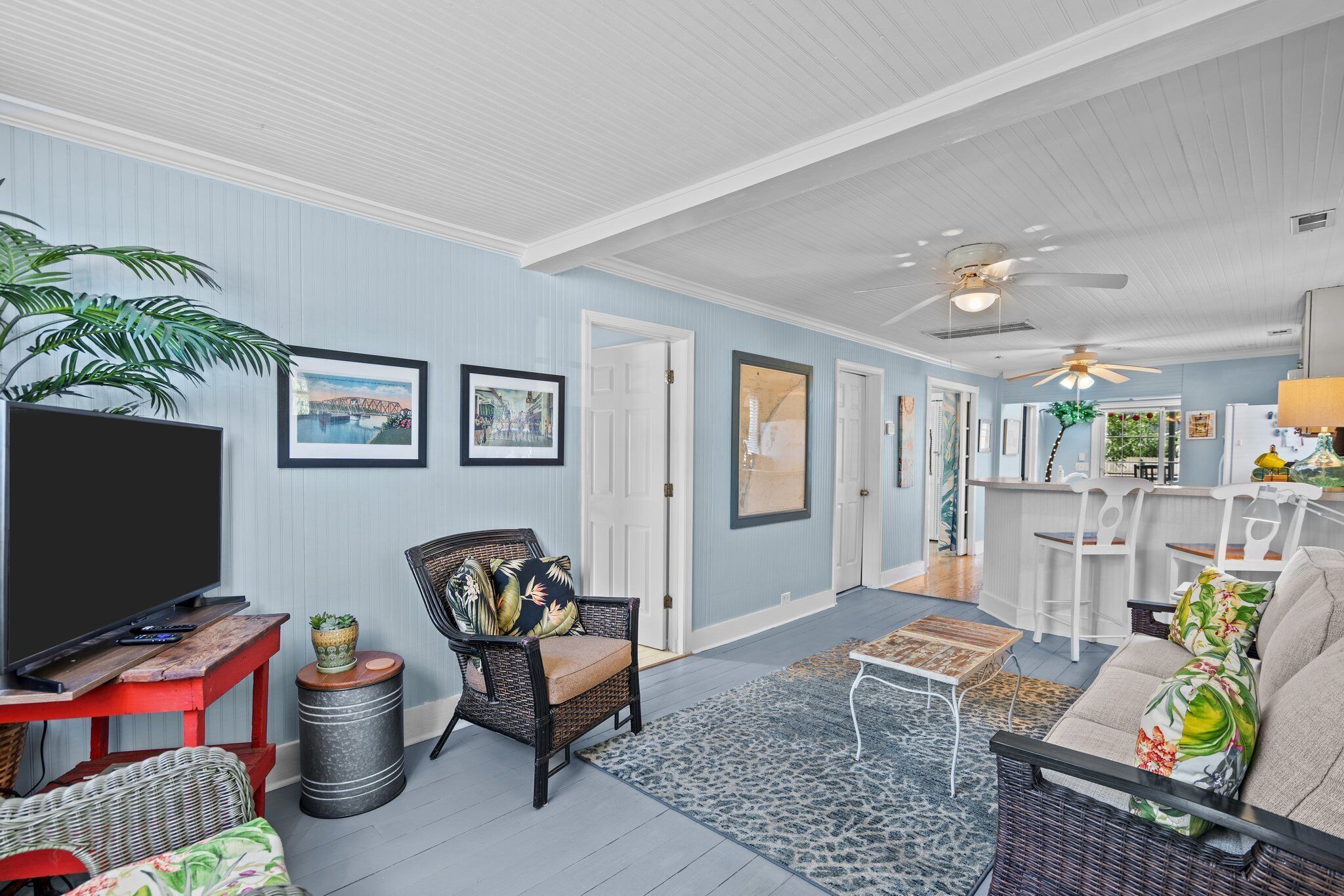 Quiet Hideaway Half a Mile to the Beach and Just a Mile from EVERYTHING!