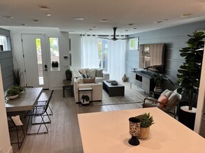 Smart TV - Shasta by the Bay (San Diego)