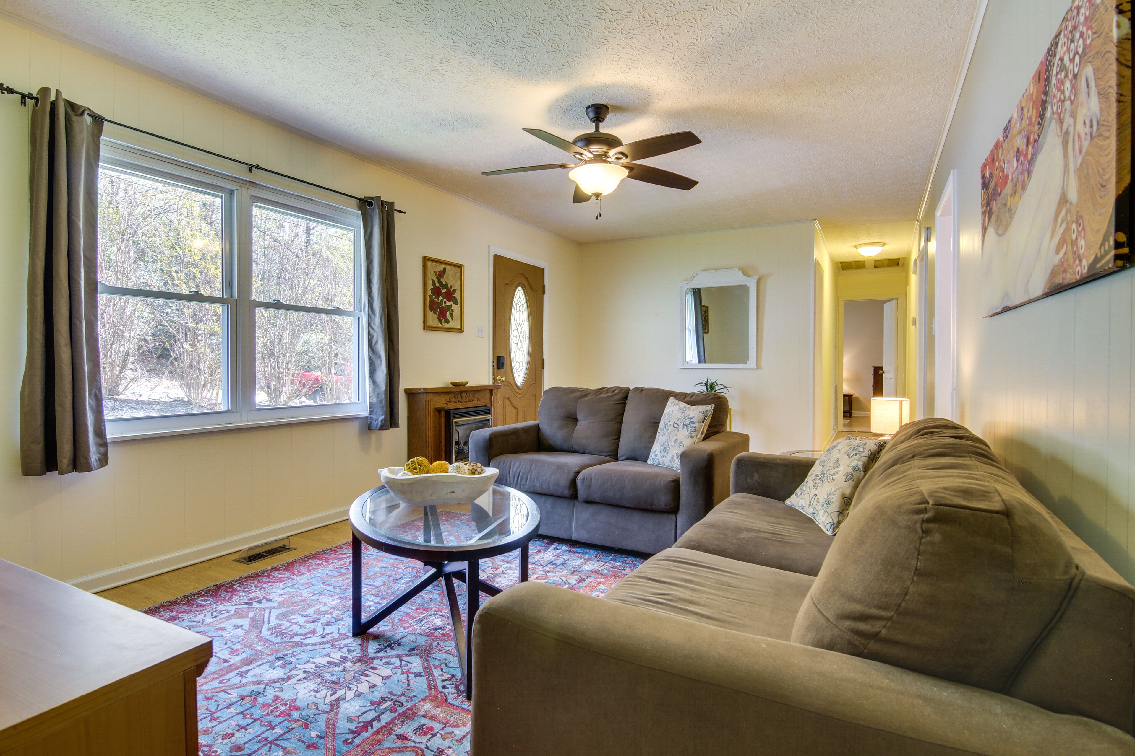 Black Mountain Vacation Rental w/ Mountain Views!