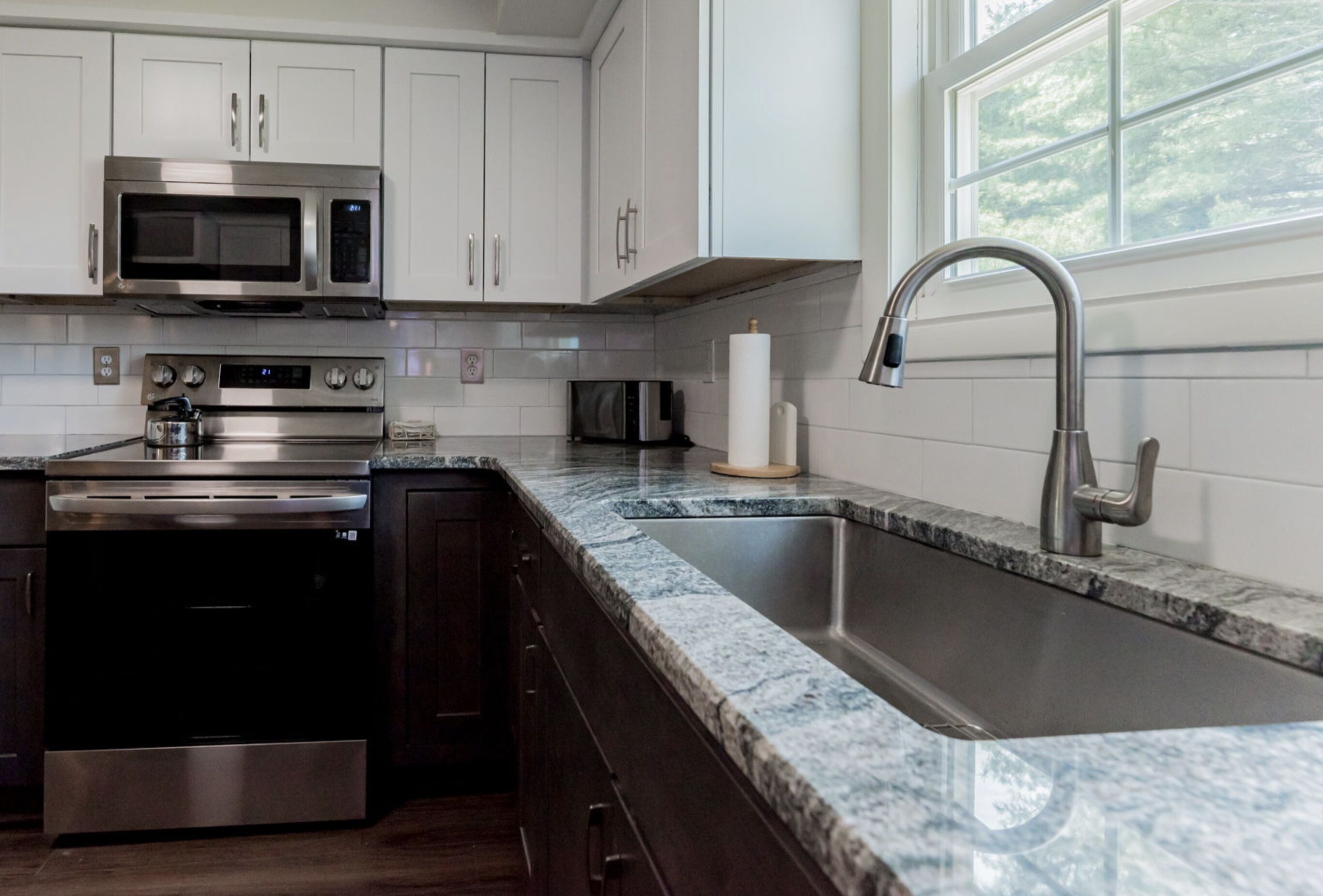 Ocean View Cottage - 2.5 mi to Bethany Beach Town & Boardwalk - Sleeps 10 