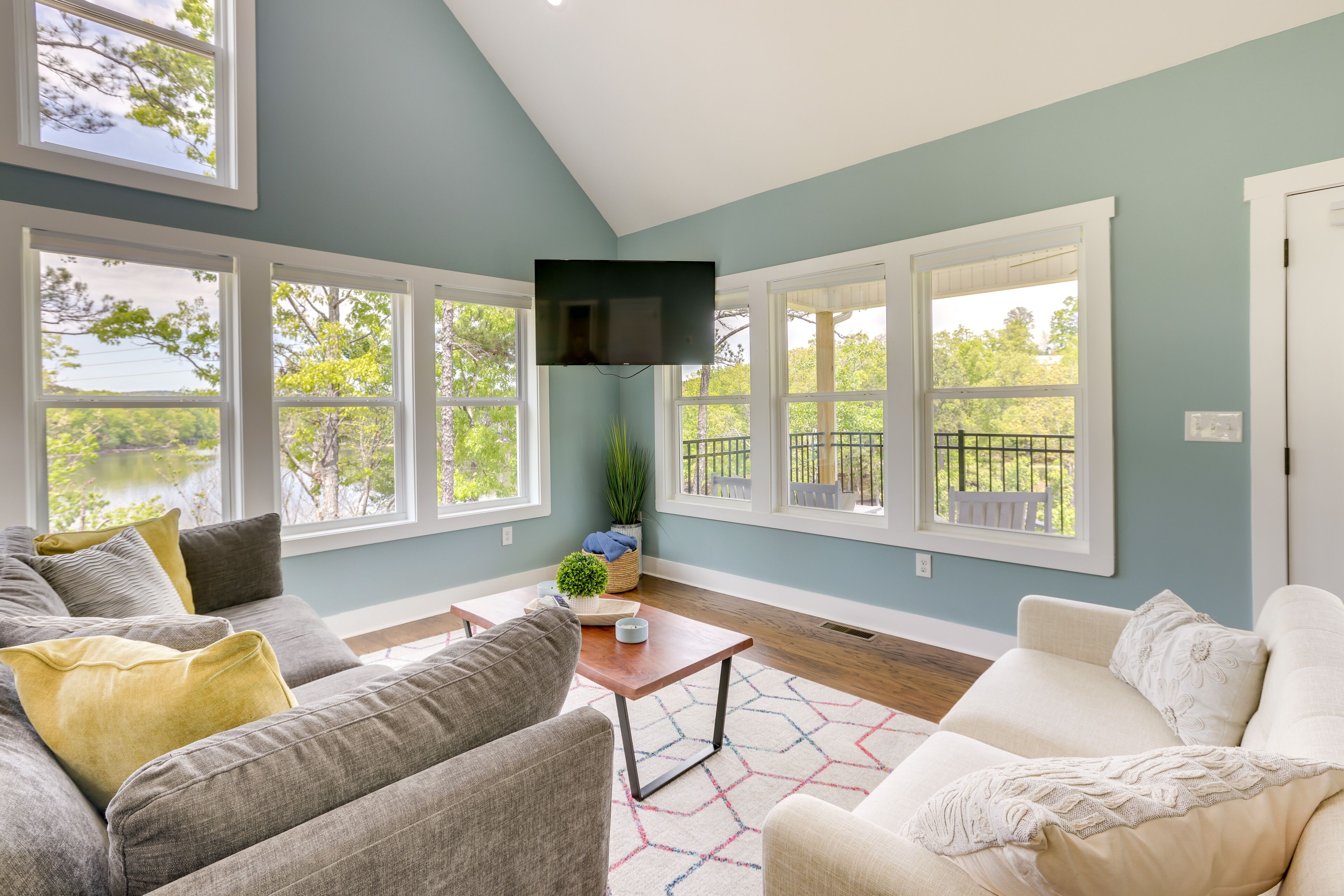 Peaceful House Rental on Little Tallapoosa River!